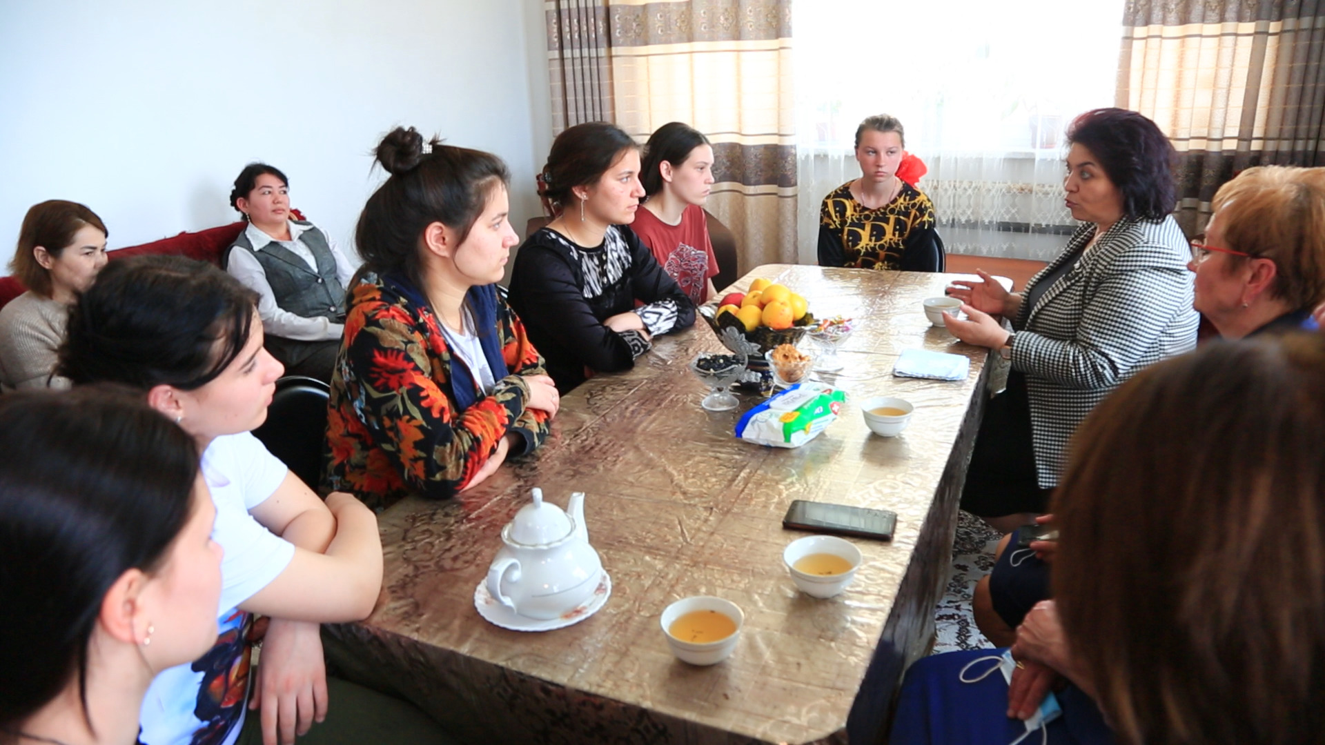 The Authorized Person for Children's Rights studied the provision of children's rights in institutions of Navoi region