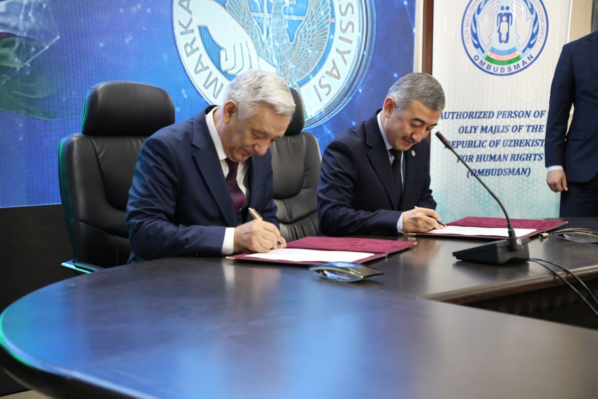 Меморандум по обеспечению политических прав и законных интересов граждан между Центральной избирательной комиссией и уполномоченным Олий Мажлиса Республики Узбекистан по правам человека (Омбудсманом). 