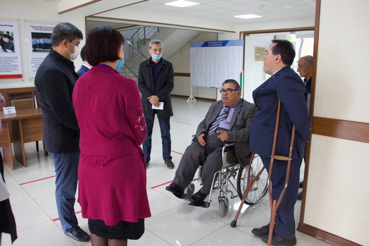Изучены созданные условия для лиц с инвалидностью в избирательных участках