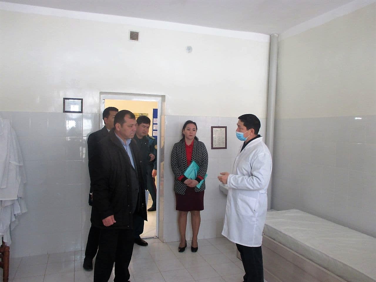 What recommendations did the regional representative of the Ombudsman in Karakalpakstan give to the administration of pre-trial detention center No.2