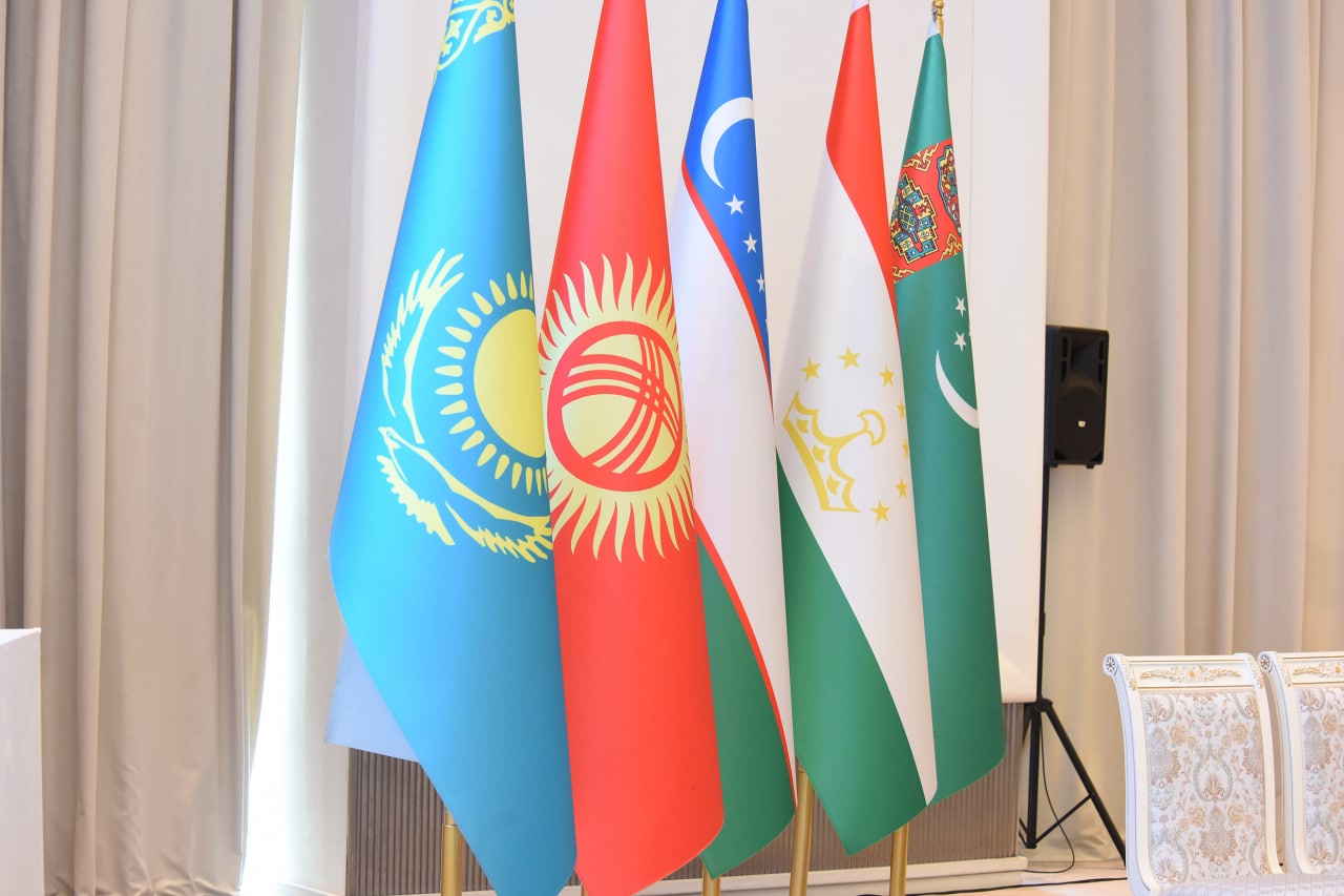 First Deputy Secretary-General of the UN met with women leaders of Uzbekistan