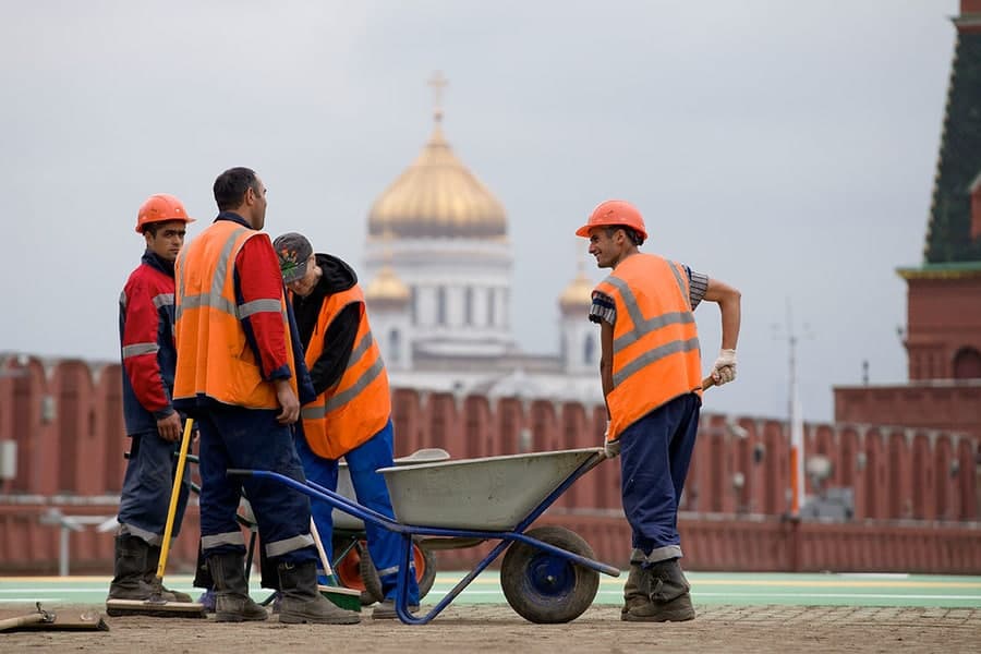 ОМБУДСМАН: мамлакат фуқароларининг ҳуқуқлари хорижда ҳам бирдек ҳимоя қилиниши лозим