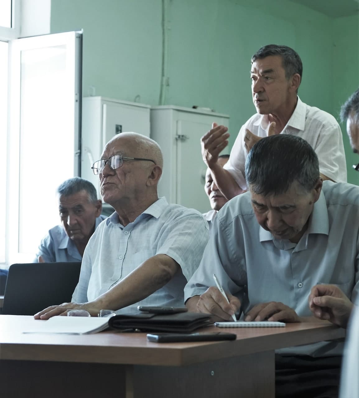 Qoraqalpog‘istondagi voqealar bo‘yicha yozuvchi va shoirlarning fikrlari o‘rganildi