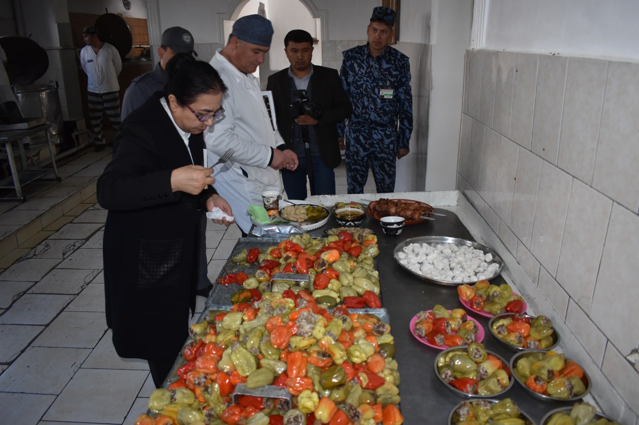 Ombudsmanning Buxorodagi mintaqaviy vakiliga mahkumlar nima masalada murojaat qilishgan edi?