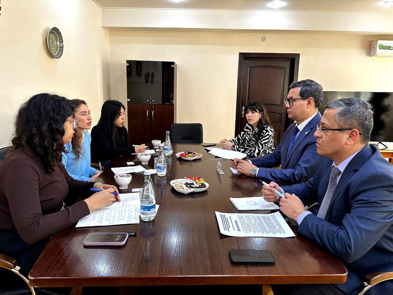 Kolumbiya universitetining  Xalqaro va jamoatchilik bilan aloqalar maktabi tadqiqotchilari Ombudsman faoliyati bilan yaqindan tanishdi 