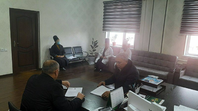 Tibbiyot xodimlarining mehnat huquqlarini buzgan mas’ullarga nisbatan choralar ko‘rildi